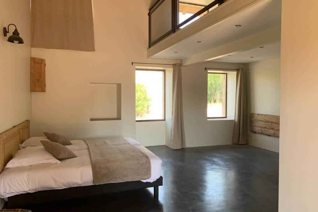 Villa Ancien Haras refait à neuf à 3 km de Vonnas Extérieur photo